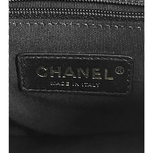CHANEL Black Waist Bag A-A26679 - Picture 8 of 11